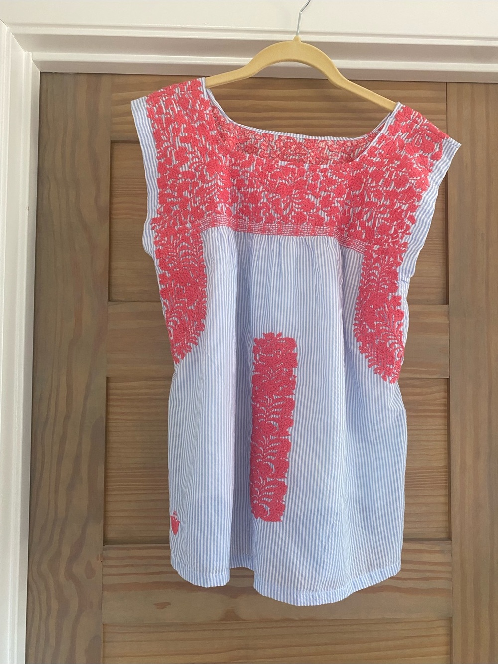 Striped Sleeveless Tunic with Coral Embroidery